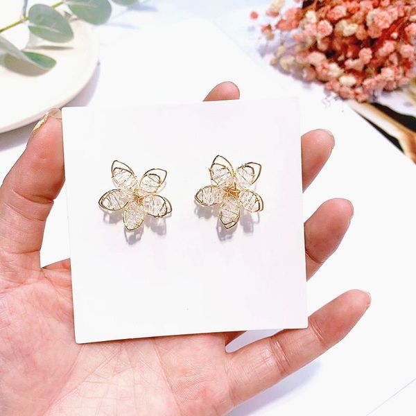 

dominated 2021 metal hollow out flower petals stud earrings sweet fashion temperament crystal women, Golden;silver