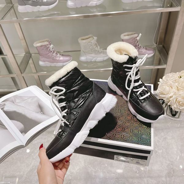 

winter2021 versatile fashion boots ankle lace up multicolor boots martin wi nter thick soled shoes down and wool high platform sho es size 3, Black
