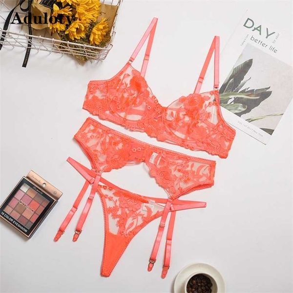 Dantel Işlemeli Sexy Lingerie Set Balinma Balterler Bra Külot Jartiyer Kemer Ince Bölüm See-through Erotik Thong Suit 211104