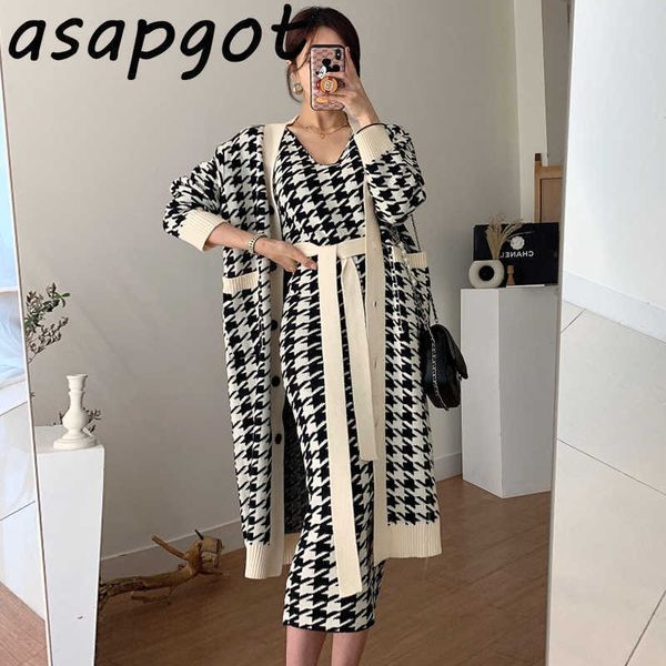 

chic korean long single breasted v neck plaid knitted jacket sweater spaghetti strap dress with belt 2 piece set elegant 210610, White