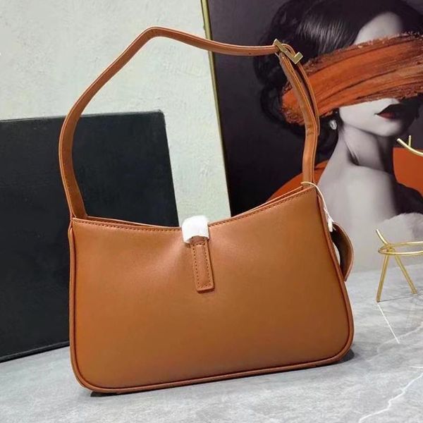 

evening bags retro, solid color, simple design, high-capacity, leather, underarm bag, ladies fashion, ins, all-match shoulder bag