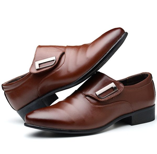 Moda Business Men Sapatos Couro Clássico Homens Homens Slip no vestido sapato Oxfords Black Brown Vencendo Botas de lã Grande tamanho 38-48