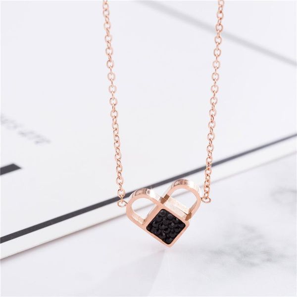 

pendant necklaces 2021 lifetime lock love rotating deformation of a variety titanium steel collarbone chain for women men, Silver