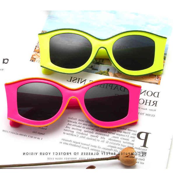 

Green Red sunglasses Women Punk Style Sunglasses Fashion Large frame Shades Orange White glasses New trends 2021 Glasses wholesale, White;black