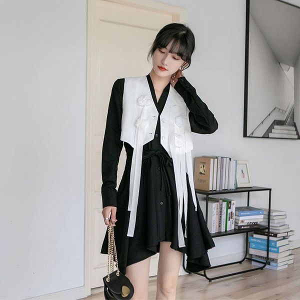

women's vests zcsmll 2021 solid color design v-neck short sleeveless dark black white handmade rose vest jacket