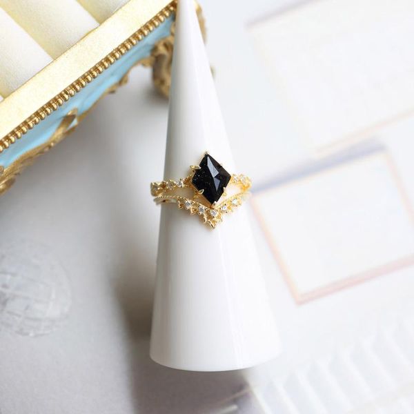 

cluster rings lamoon 925 sterling silver ring deep blue sandstone vintage crowm lace zircon 14k gold plated fine jewelry cocktail lmri103, Golden;silver