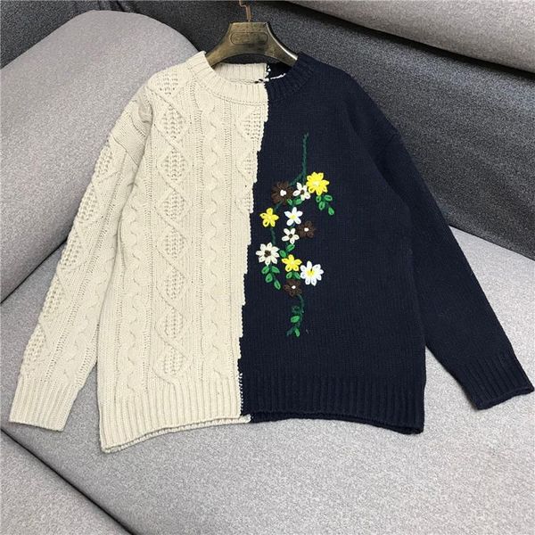 

women's sweaters retro twist sweater 2021 design color matching embroidered 1020, White;black