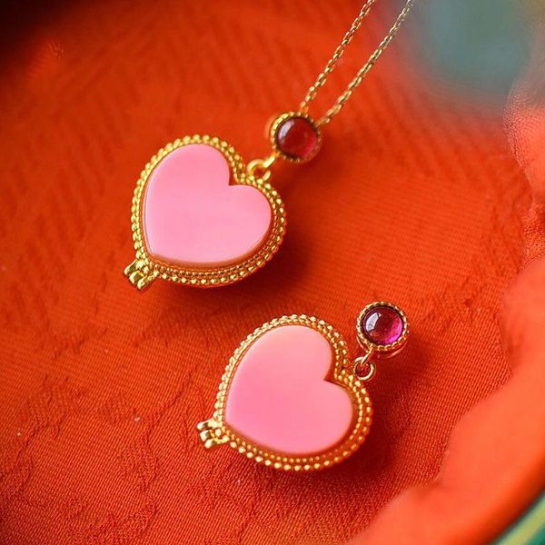 

chains three-dimensional design ancient gold craftsmanship hollow inlaid pink love necklace pendant exquisite sweet lady jewelry, Silver