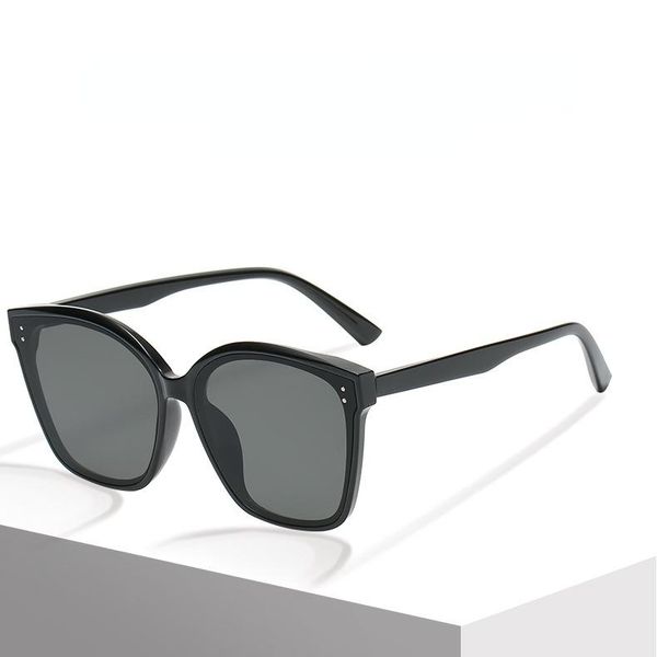 

sunglasses fashion personality trend trendy men and women casual, White;black