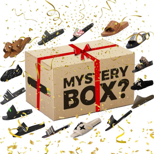 Mystery Box Mens Womens Slipper Designer Slide Pelliccia Pantofole di lana Confezione regalo a sorpresa Fortunato 100% Schiuma di alta qualità Runner Ricami Sandali in pelle Festival