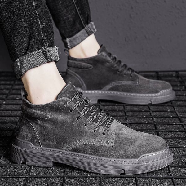 

2021 new autumn men shoes fashion martin boots high retro leather boots black breathable comfortable lace-up botas de homme