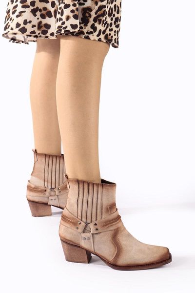 

boots blanie ring buckle closure mink suede, Black