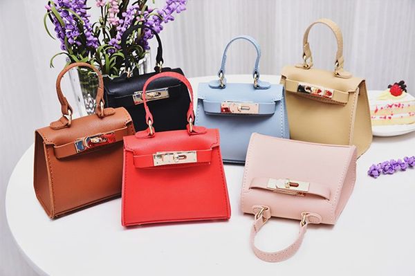 

Newest PU Quality Fashions Designs Kids Girls Purse Handbag Blank Colors Mother And Me Stylish Children School One-shoulder Bags designer ba, White
