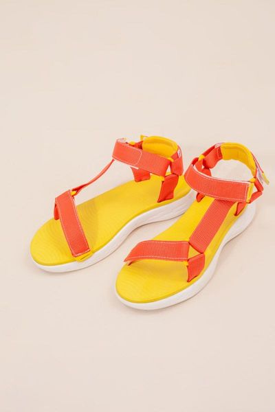 

sandals women's red trekking season elegant design fashion, Black