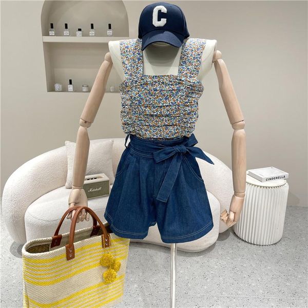 

women's tracksuits clothing summer 2021 floral pleated sling vest breast wrapping + high waist wide leg shorts two piece set, Gray