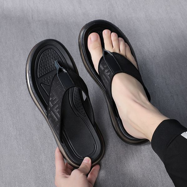 

clip slippers 2021 summer breathable men's shoes beach popcorn sandals, Black