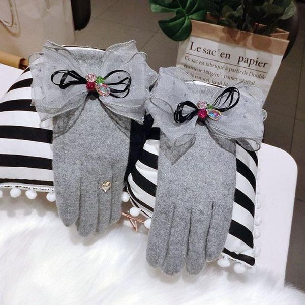 

fingerless gloves 2021 fashion dot yarn bowknot jewel women winter touch screen thick warm mittens driving cashmere female agl274, Blue;gray