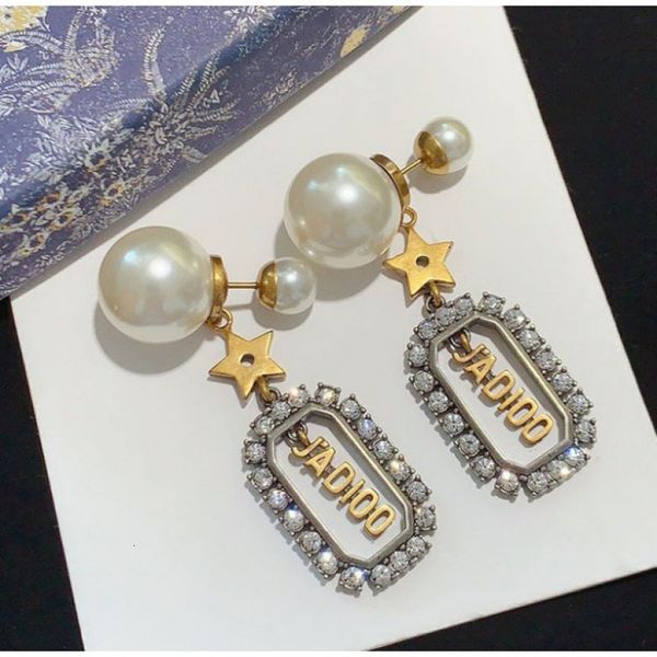 

classic pearl earrings female letter full diamond earrings silver needle, Golden