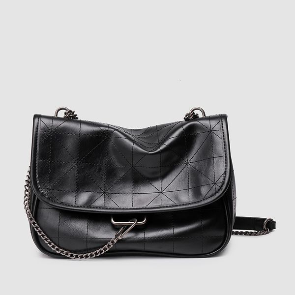 

2021 z family lingge chain shoulder super fire versatile messenger rock and roll tramp women's bag