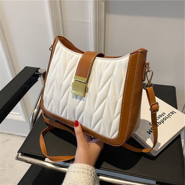 

fashion portable bucket 2021 autumn new foreign style single shoulder messenger bag rhombic lattice stitched embroidery underarm