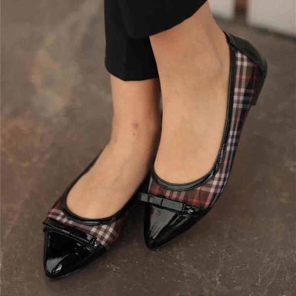 

sandals tracy black and beige plaid fishnet babettes women flats casual office ladies fashion