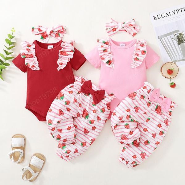 Conjuntos de roupas de crianças Meninas Strawberry Impressão Outfits Criança Infantil Ruffle Manga Tops + Stripe Calças + Bandband Bow 3 Pçs / Set Verão Moda Baby Roupa