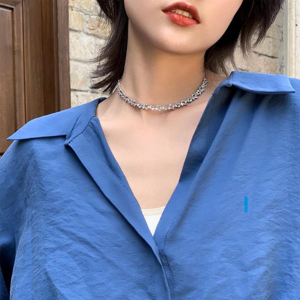 

chokers shining irregular rubble choker collarbone chain women's fashion temperament necklace neck jewelry, Golden;silver
