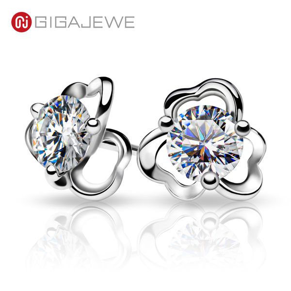 

gigajewe moissanite christmas gift ef color stud earring 5.5mm total 1.2ct 925 silver earrings 18k gold plated diamond test passed jewelry g, Golden;silver