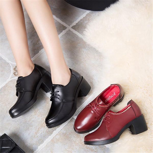 

dress shoes 2021 single female autumn and winter round head high heels thick with mother leather lace women's heel sho, Black