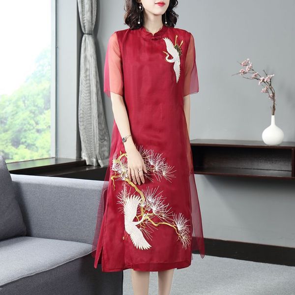 

luxury casual dresses autumn and winter 2021 national style modified cheongsam stand collar short sleeve white crane embroidery loose silk d, Black;gray
