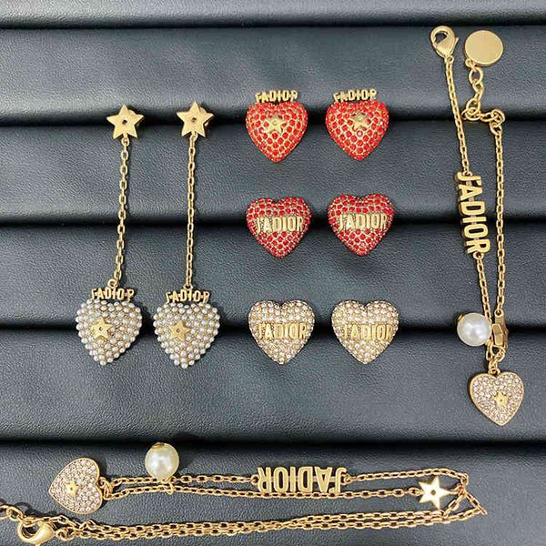 

design family 2021 new fashion earrings love earrings red full diamond jewelry, Silver