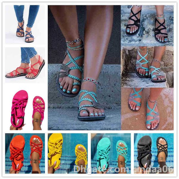 Sandali da donna quadrati firmati Scivoli a fondo piatto Catena di metallo Scarpe moda trasparenti Sandalo da spiaggia da donna