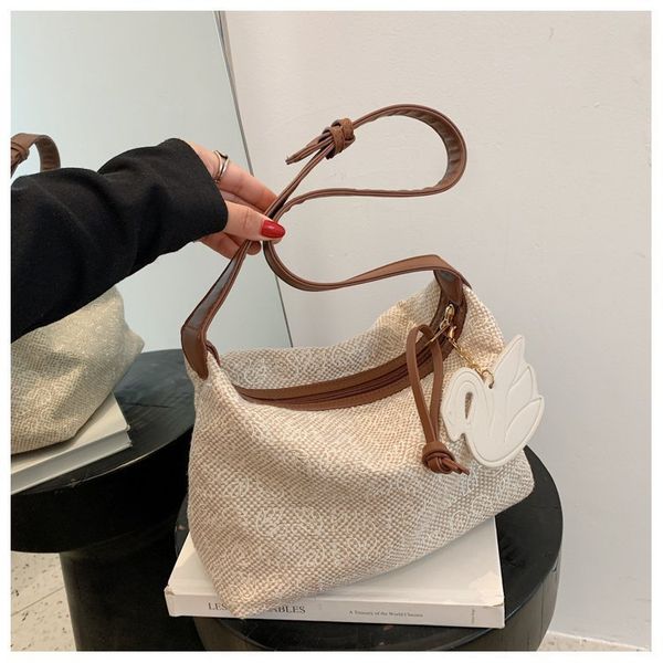 

luxury handbags this year's popular female 2021 summer new fashion embroidered thread single shoulder foreign style net red ins armpit