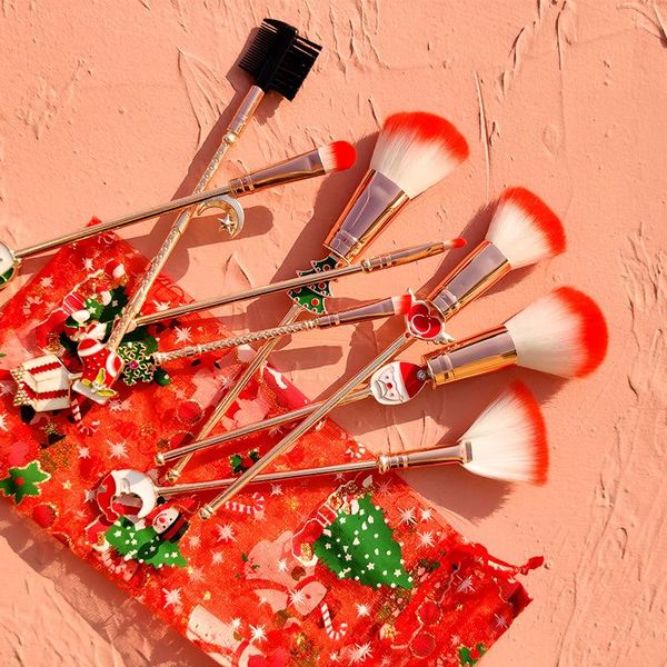 

makeup brushes 8pcs/set christmas blending powder oblique eyebrow eyeshadow contour blush lip brush beauty cosmetic basic kits