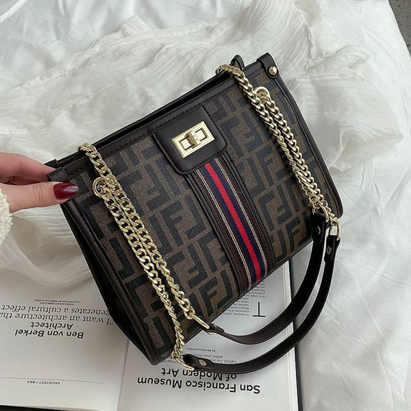 

luxury handbags bag women's 2021 new winter korean atmospheric fashion chain single shoulder large capacity cross carry bag