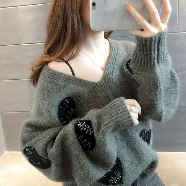 

v-neck sweater female loose autumn and winter style sweater, White;black