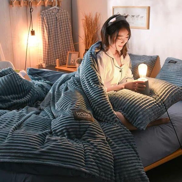 

comforters & sets twin/queen/king size thick warm quilts duvet filling home luxury winter flannel blanket core cover bedding comforter quilt