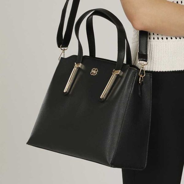 

evening bags elegant & stylish women 's sleeve bag