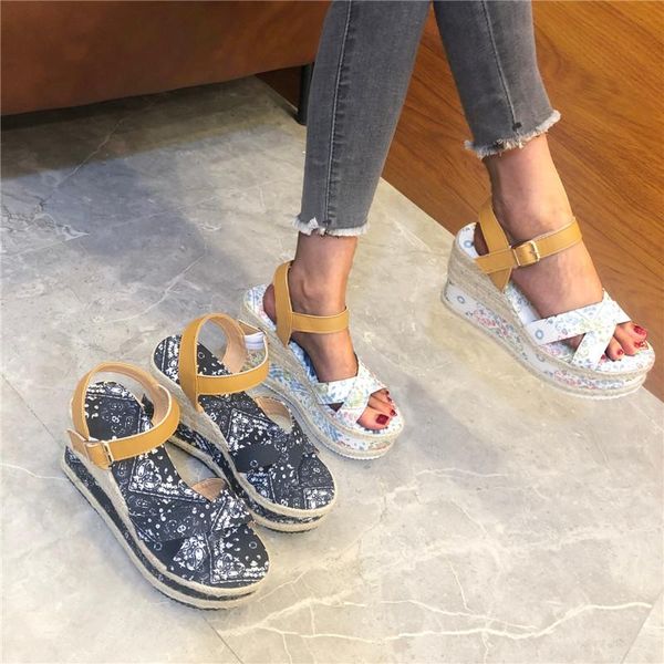 

sandals platform trifle sole large size thick high heels student increase summer beach shoes printed casual women's, Black