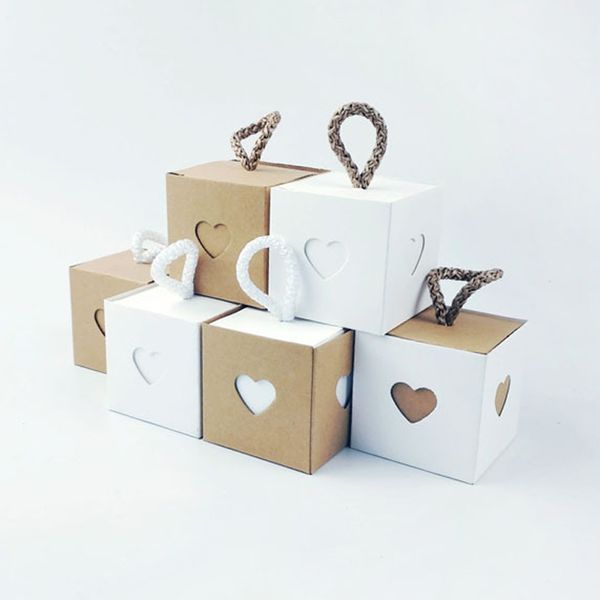 50 pcs em branco papel kraft coração caixa de doces caixas de presente diy caixa de embalagem favores convidados aniversário decoração de casamento natal 210402