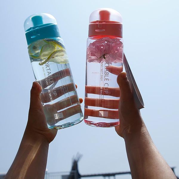 

water bottles precision leak-proof design straight drink cup 650ml large capacity portable sports bottle simple multi-color fresh plastic