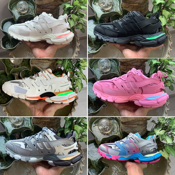 

2021 triple 3.0 with led running shoes 3m triple-s black white pink tess gomma maille jogging fashion sport sneaker