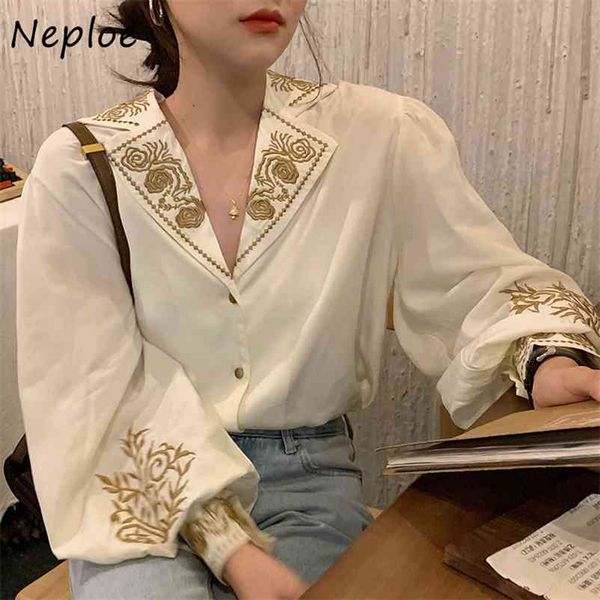 

heavy work flower embroidery blouse women court style lantern long sleeve single breast blusas ol slim shirt spring 210422, White