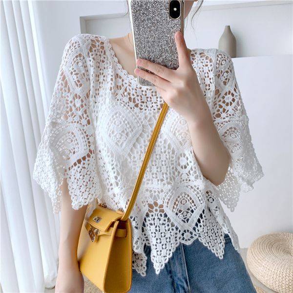

T-shirt Shawl hollowed out T-shirt 2020 spring and summer thin art Pullover women's air conditioning shirt Beach Resort top, White