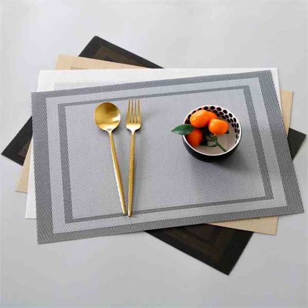 4 Pçs / lote Fine elegante PVC Placemat à prova d 'água à prova de óleo antiderrapante tabela de mesa de mesa resistente ao calor de mesa não-desbotador