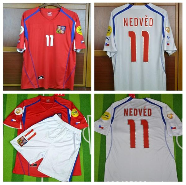 

04 czech retro soccer jerseys pavel nedved champions mens shirts 2004 czech vintage classic uniforms kit camiseta, Black