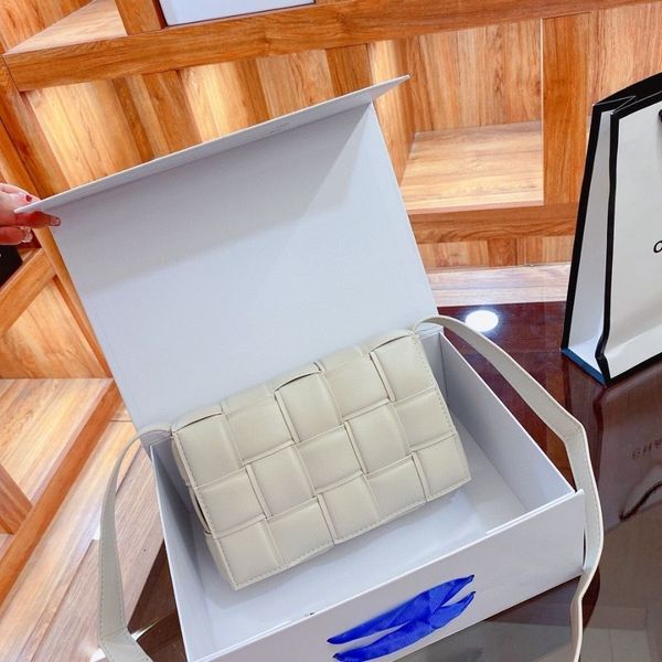 

wholesale bottage bvs waist leather women's woven small fashion messenger [finished on july 21] handbag yw