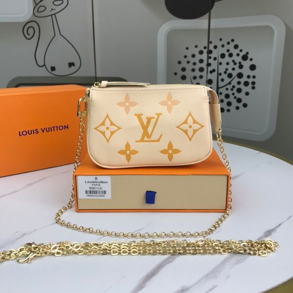 

louis vuitton gucci prada luxurys womens designer handbag luxury should bag fashion tote purse wallet crossbody bags small chain purses