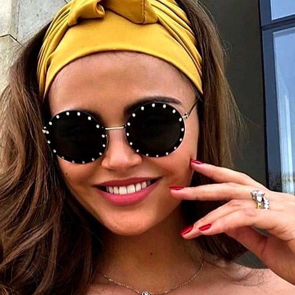 

sunglasses 2021 luxury round women crystal rivet designer ladies fashion sun glasses classic brand shades, White;black