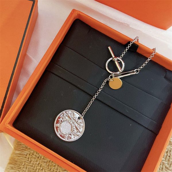 

classic designers necklace fashion elegant necklaces gift for mens woman jewelry coin pendant with box solitaire shell pendants, Silver